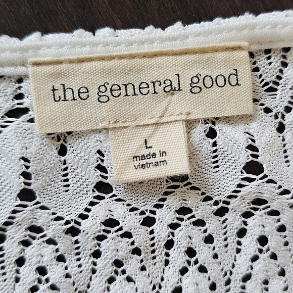 NWOT The General Good Elegant White Lace Button-Up Top, MED - Picture 8 of 9